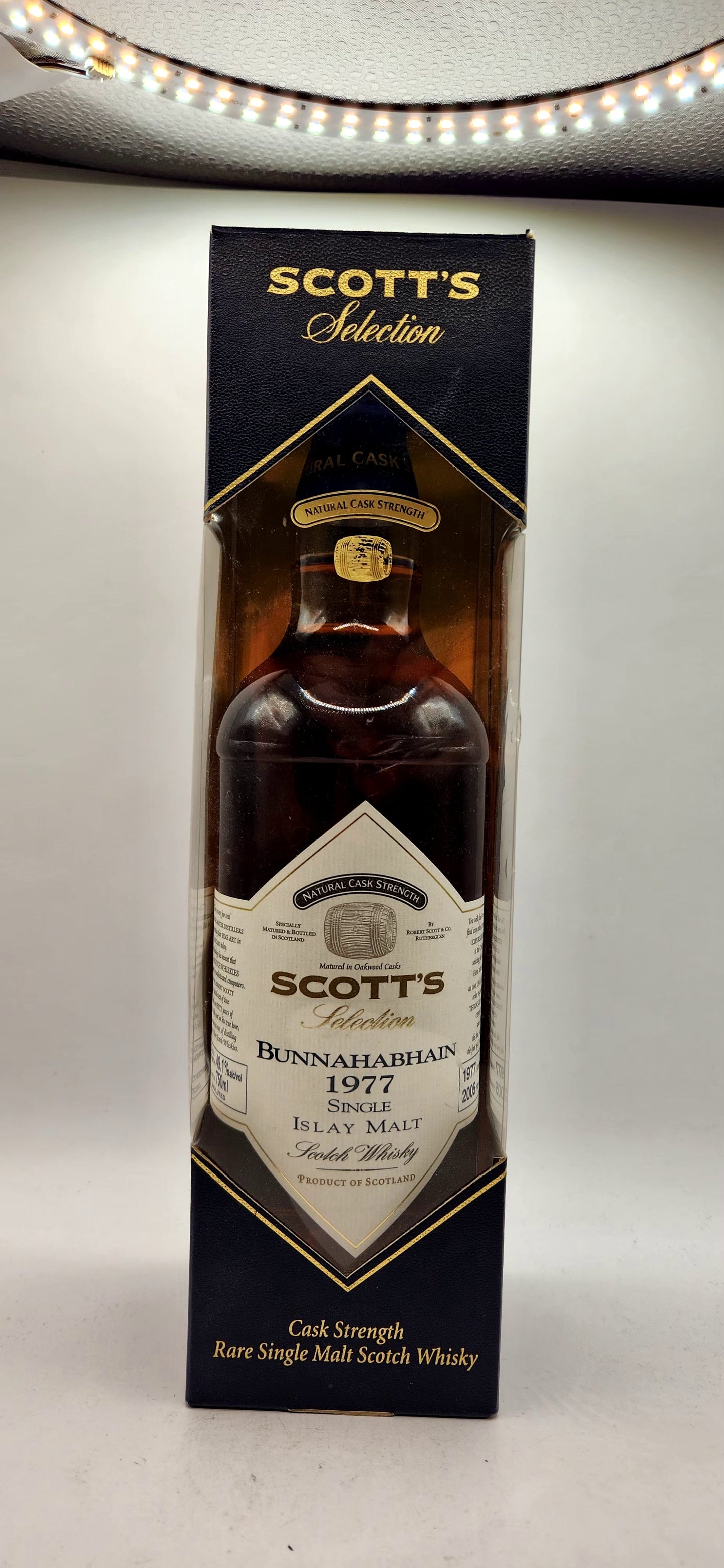 Scott`s Selection (Bunnahabhain) 1977 Islay Single Malt Scotch Whisky
