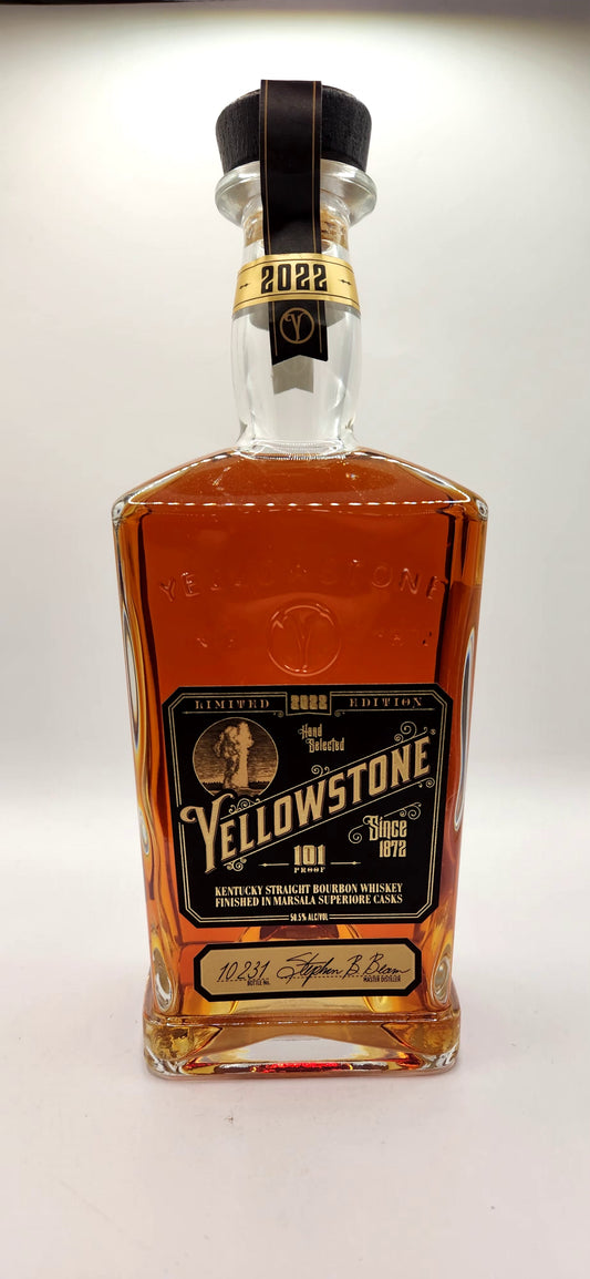 Yellowstone 2022 Limited Edition Kentucky Straight Bourbon Whiskey